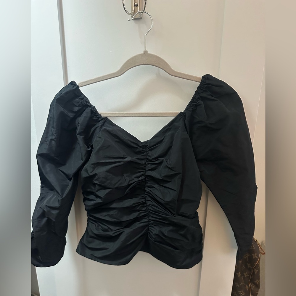 Something Navy Black Ruched Top